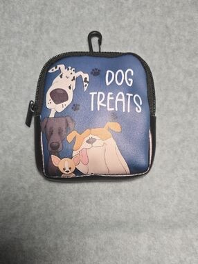 Dog Treats Pouch - Blue Snack Carrier for Dogs